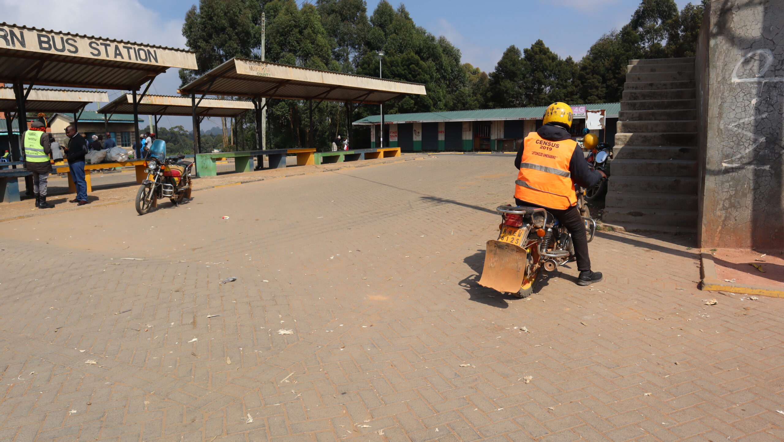 Commuters and transport spaces